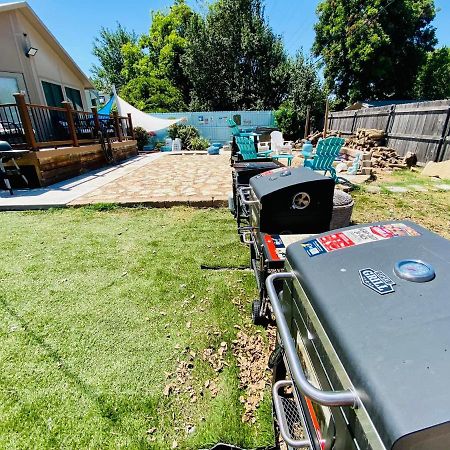 1 Mile To Fort Sill! The Carolebelle Cottage Sleeps 8 With Hottub,Grills,Firepit Lawton Buitenkant foto