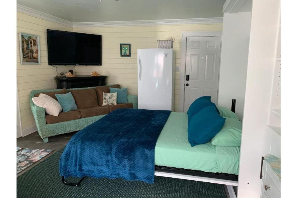 1 Mile To Fort Sill! The Carolebelle Cottage Sleeps 8 With Hottub,Grills,Firepit Lawton Buitenkant foto
